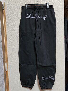 YOURS TRULY "LOVE YOURSELF" Embroidered Black Joggers - Large - NEW